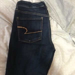 American Eagle dark wash skinny jeans
